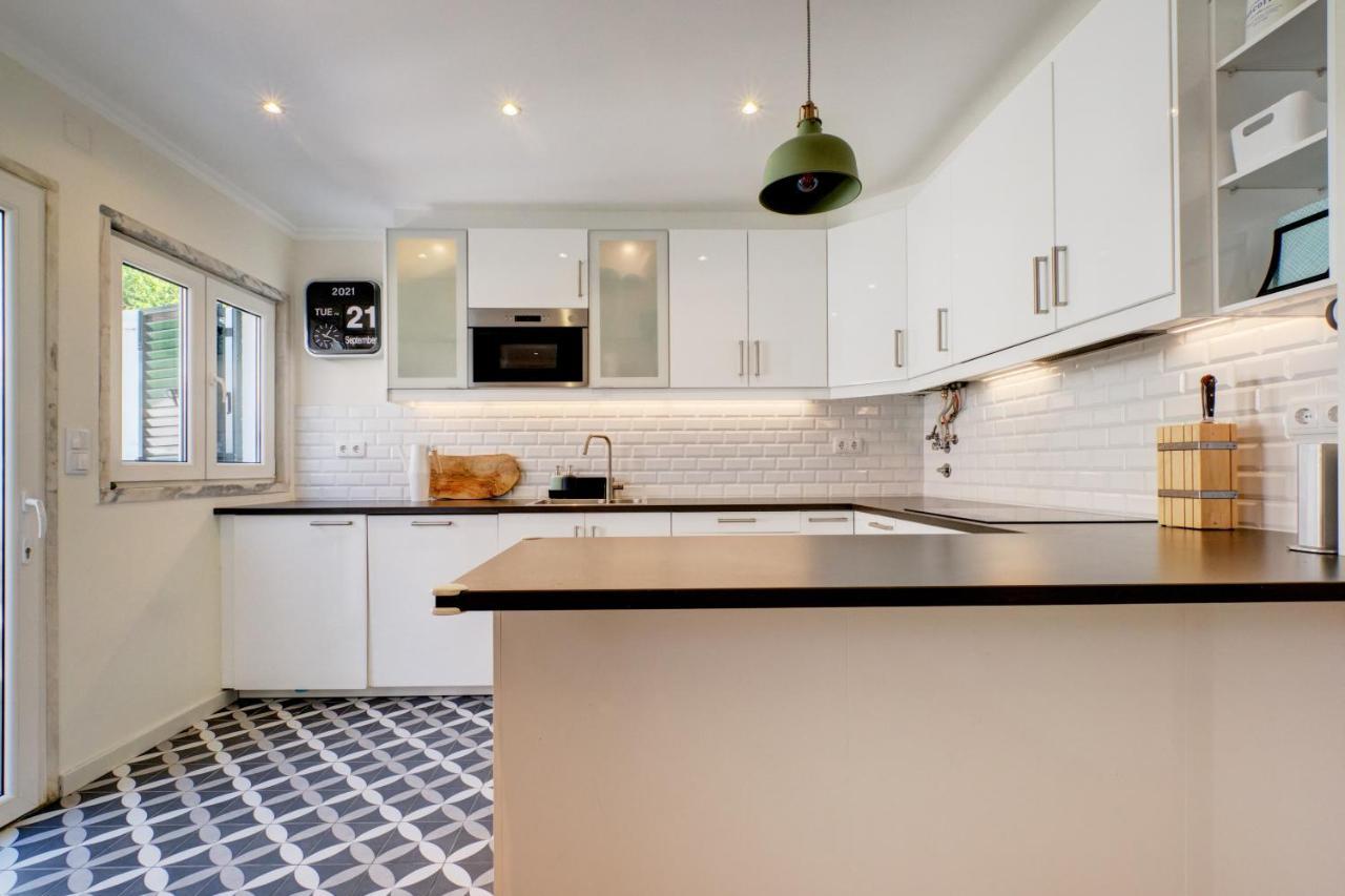 Comfortable Town House In Quiet Area By Lovelystay Lisboa Exterior foto